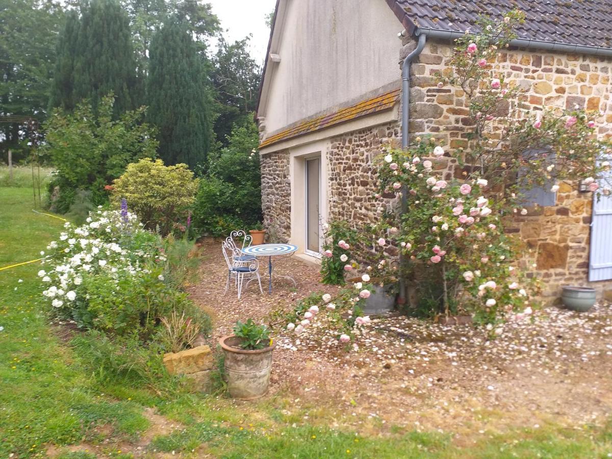 Ma Maison Bleue Saint-Brice-sous-Ranes Luaran gambar